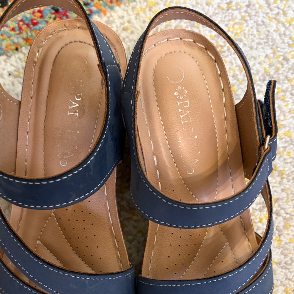 Women's Navy Strappy Heels - Picture 3 of 5